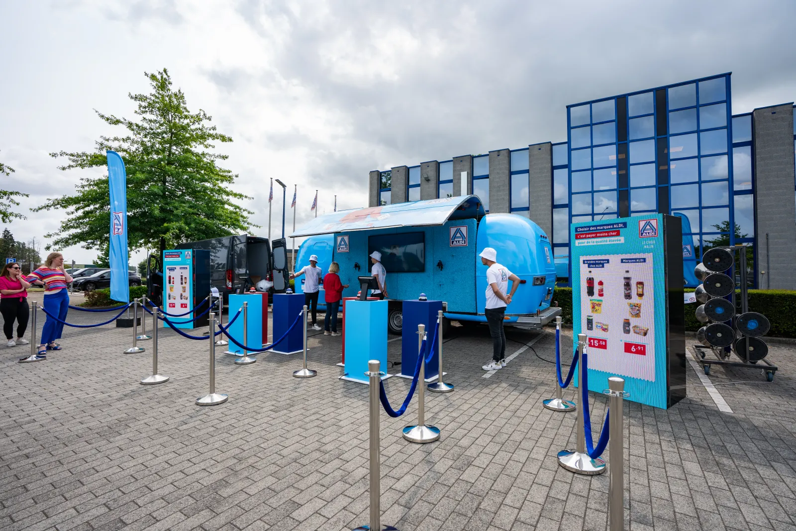 Aldi — In-store sampling